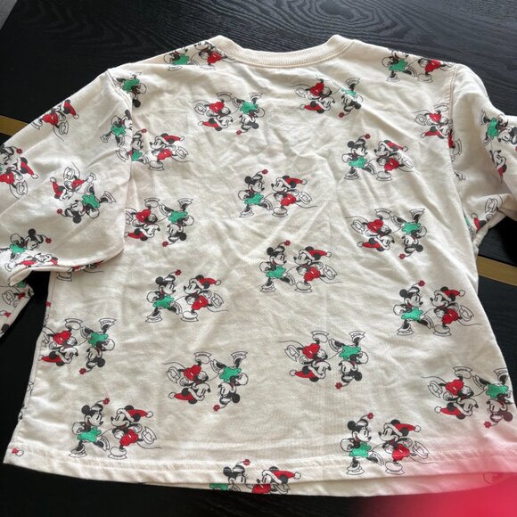 Disney Winter / Christmas Lightweight Sweatshirt Size Small EUC - Picture 7 of 7